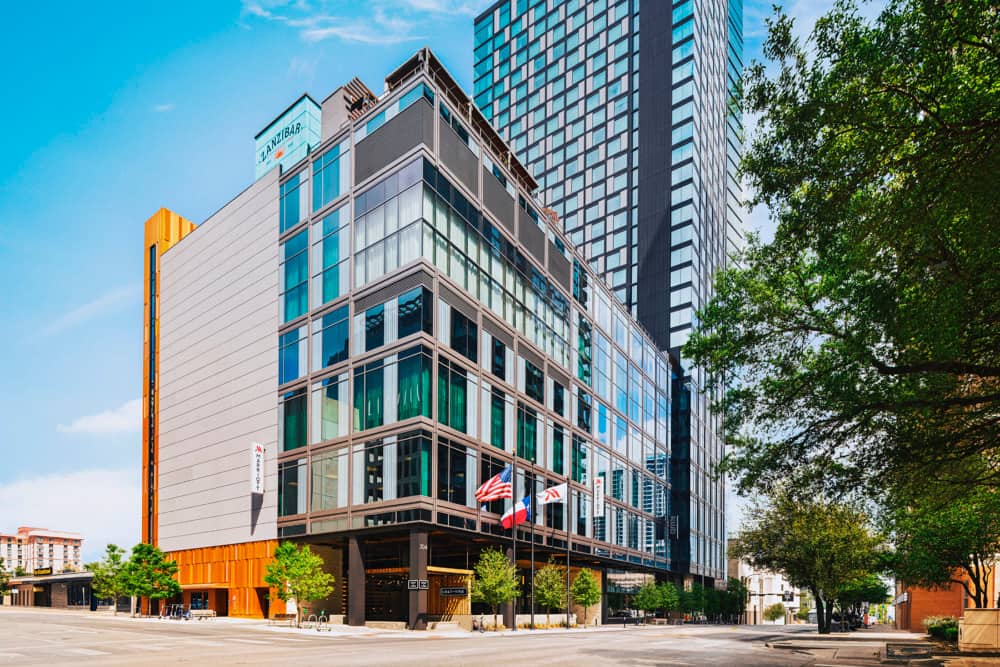Marriott Downtown Exterior-pichi
