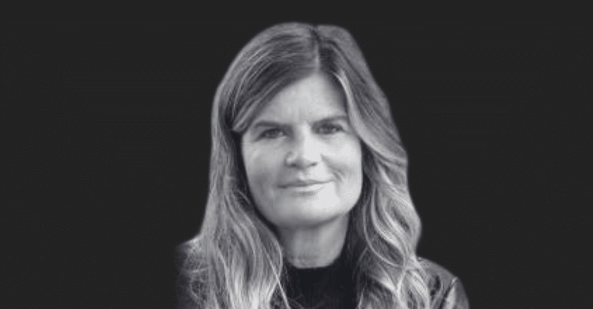 Nina Hobson portrait